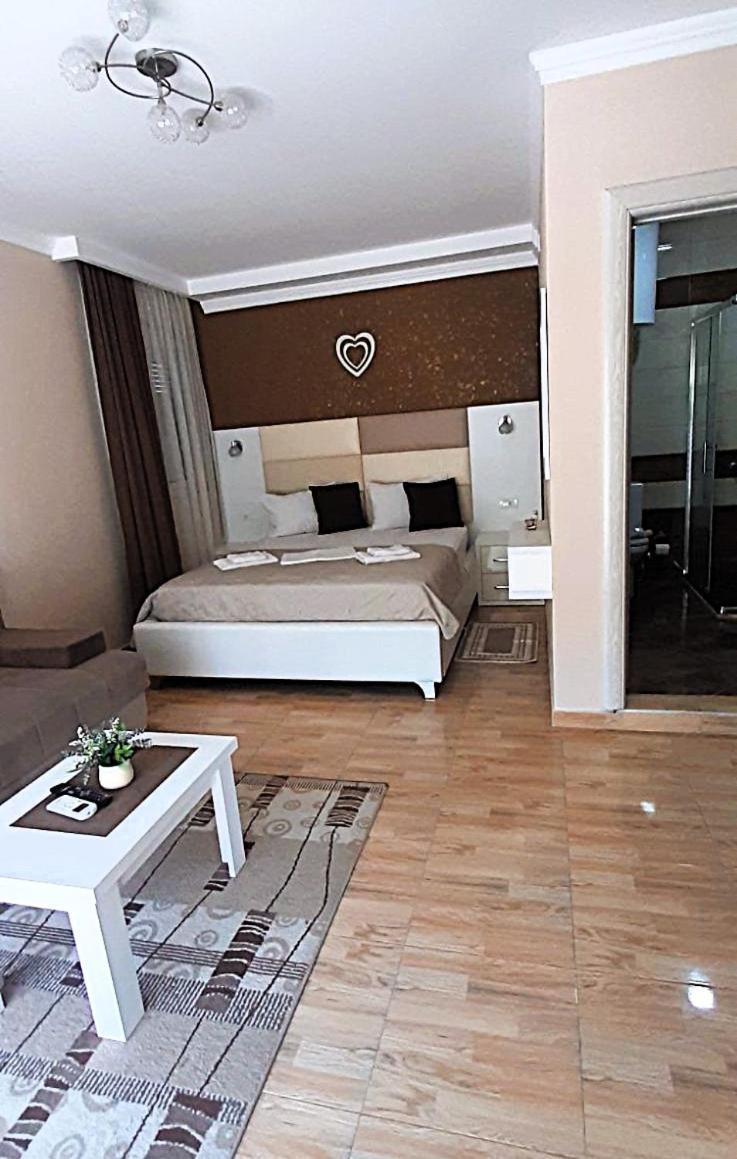 Apartmants Elisa Ülgün Dış mekan fotoğraf